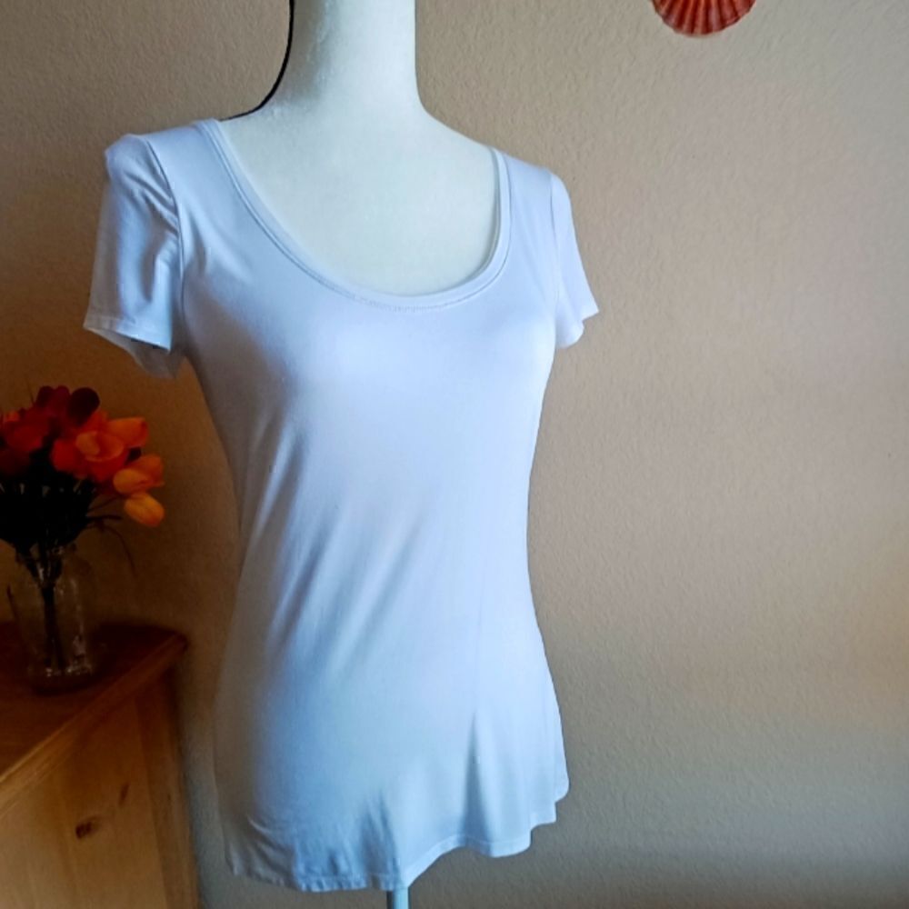 White house black market short sleeve blouse